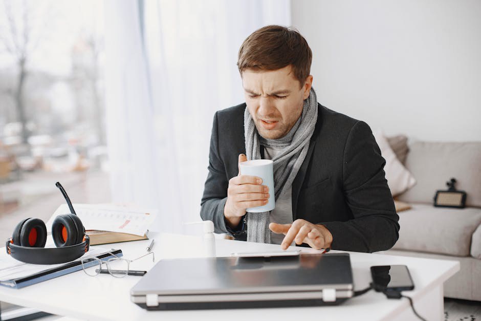 Vì sao nhiệt độ và trang phục ảnh hưởng đến hiệu suất làm việc với máy tính